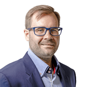 Ta en kontakt och börja din resa Thomas på Adveriser hjäpler dig till framgång
